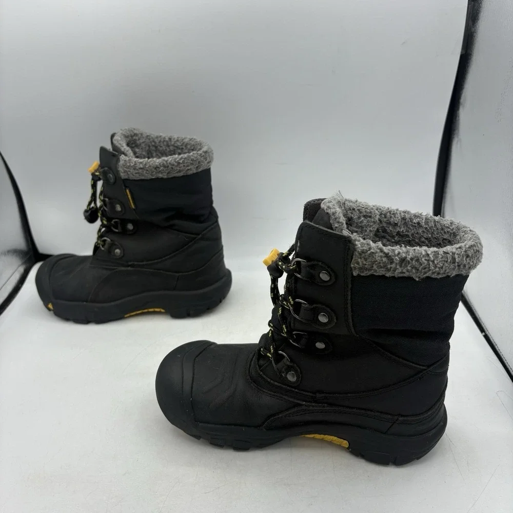 Keen Boots Boys Size 3 Warm Basin Black Winter Snow 200 Gram Lined